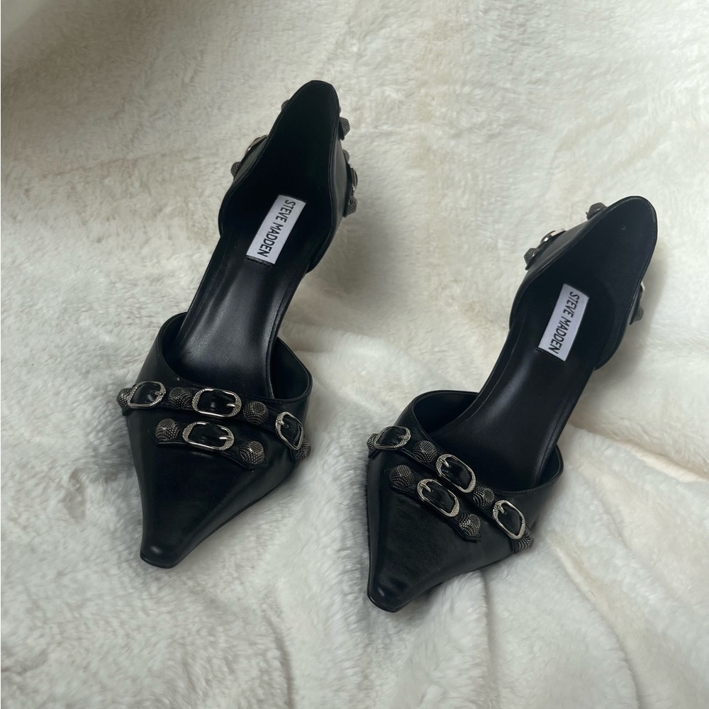 Dali Black Steve Madden chain studded heels. size 9 women’s